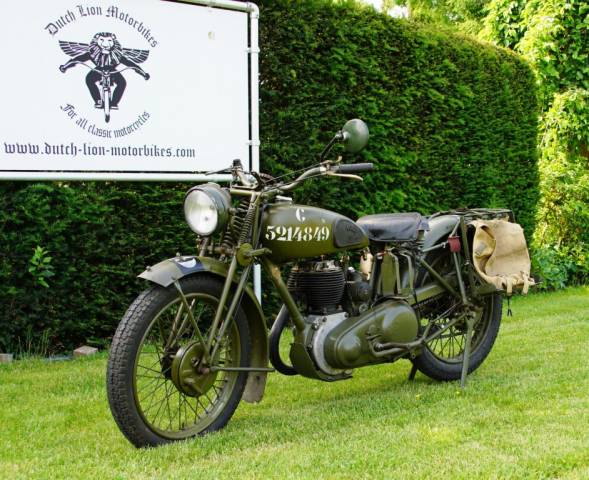 Bild 1/27 von Norton DUMMY (1943)