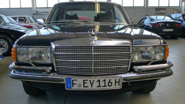 Imagen 1/42 de Mercedes-Benz 450 SEL 6,9 (1976)