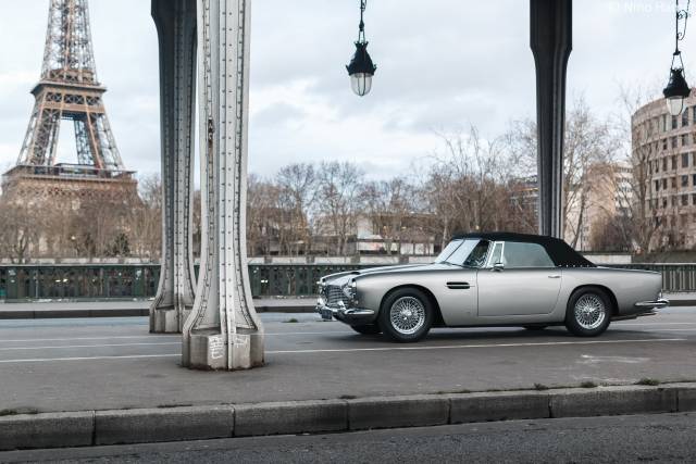 Image 1/58 of Aston Martin DB 4 Convertible (1961)