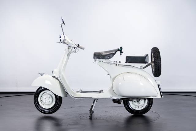 Image 1/33 of Piaggio DUMMY (1956)