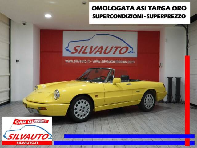 Image 1/10 de Alfa Romeo 2.0 Spider (1993)