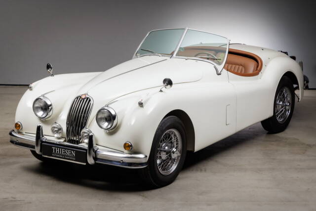 Image 1/39 de Jaguar XK 140 OTS (1954)