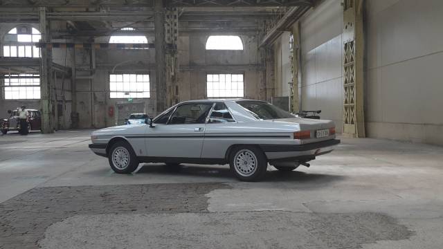 Immagine 1/25 di Lancia Gamma Coupe 2500 I.E. (1981)