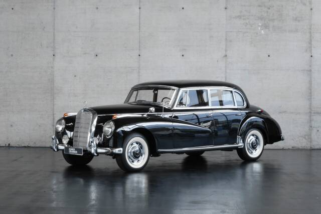 Image 1/50 of Mercedes-Benz 300 c (1956)