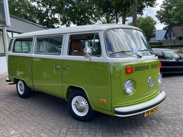 Image 1/73 of Volkswagen T2b Kombi (1978)