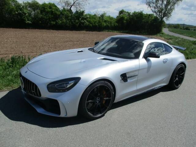 Image 1/6 of Mercedes-AMG GT-R (2019)