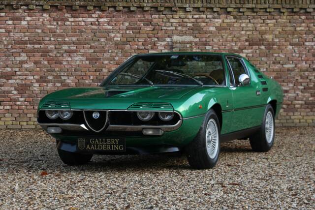 Image 1/50 of Alfa Romeo Montreal (1973)