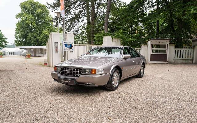 Bild 1/50 von Cadillac Seville STS (1997)
