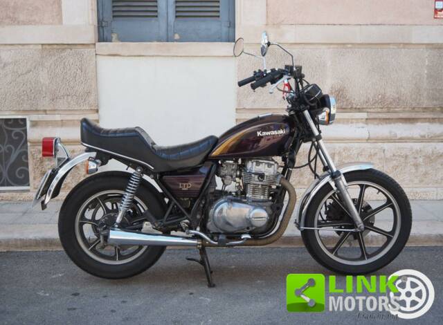 Bild 1/10 von Kawasaki DUMMY (1983)