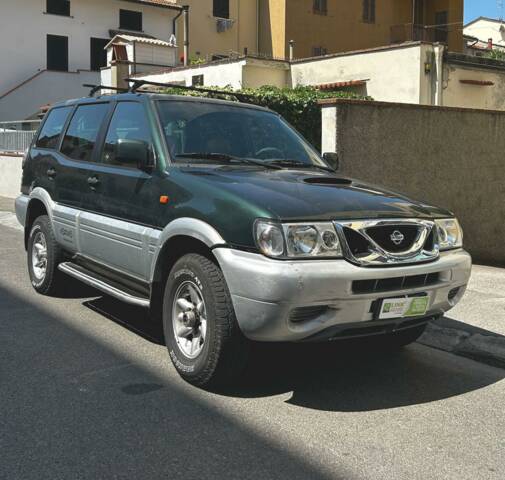 Image 1/10 of Nissan Terrano II 2.7 TD (1999)