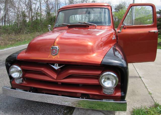 Image 1/8 of Ford F-100 (1955)