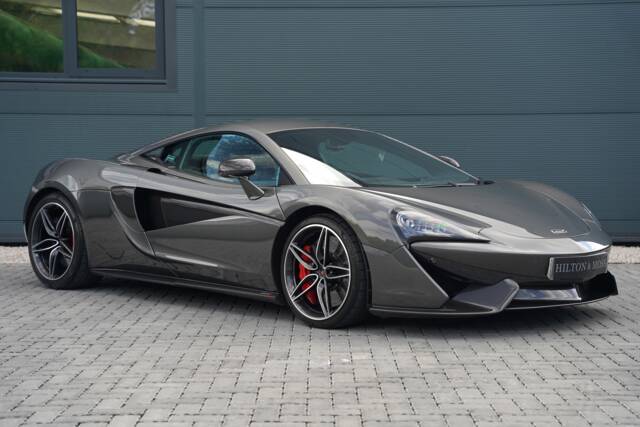 Image 1/50 of McLaren 570S (2016)
