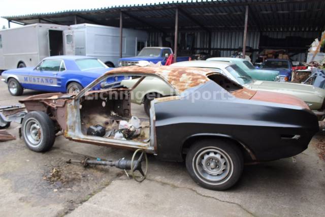 Image 1/15 of Dodge Challenger R&#x2F;T (1971)