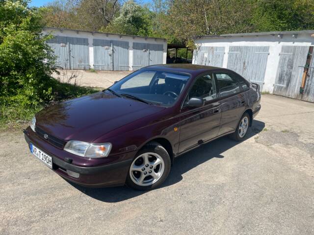 Image 1/7 of Toyota Carina (1993)