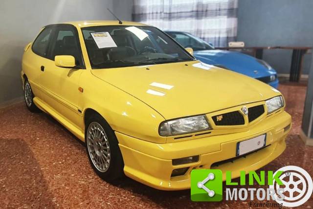 Bild 1/9 von Lancia Delta HPE HF (1999)