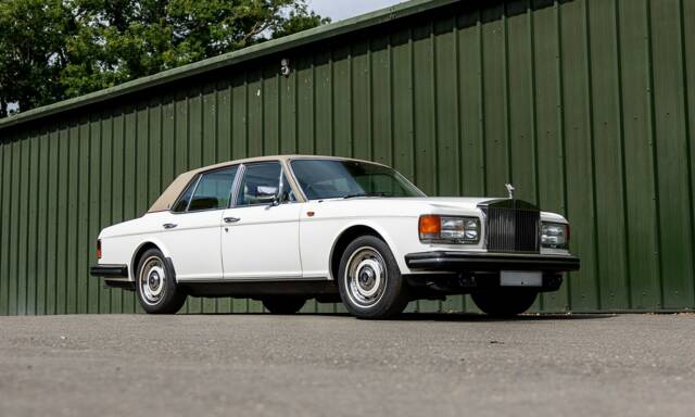 Image 1/50 of Rolls-Royce Silver Spirit (1981)