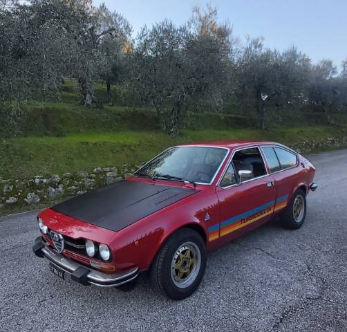 Imagen 1/11 de Alfa Romeo Alfetta GTV 2.0 Turbodelta (1979)
