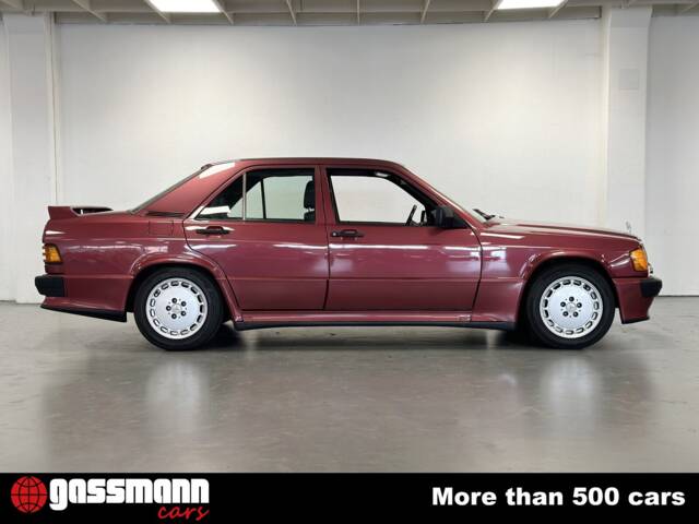 Immagine 1/15 di Mercedes-Benz 190 E 2.5-16 (1991)