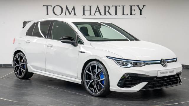 Image 1/26 de Volkswagen Golf VIII R (2021)