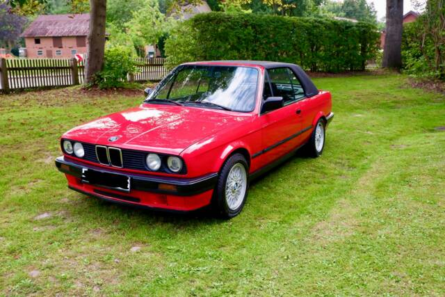 Imagen 1/26 de BMW 318i (1992)