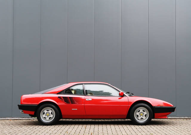 Immagine 1/65 di Ferrari Mondial Quattrovalvole (1984)