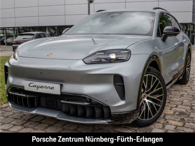 Image 1/50 of Porsche Cayenne S Electric (2026)