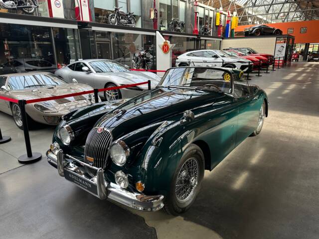 Image 1/19 de Jaguar XK 150 OTS (1958)