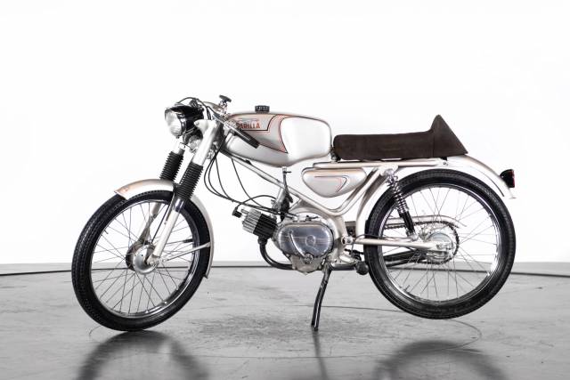 Bild 1/17 von Parilla DUMMY (1964)