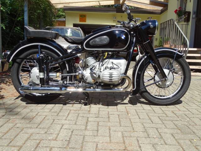 Bild 1/6 von BMW DUMMY (1951)
