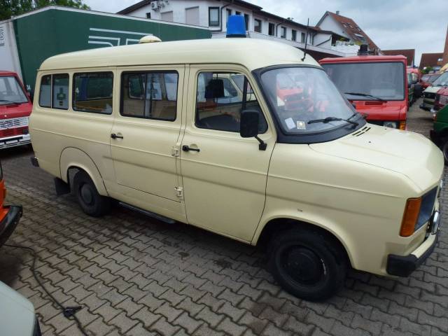 Image 1/15 of Ford Transit (1982)