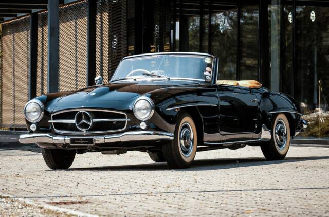 Image 1/42 of Mercedes-Benz 190 SL (1961)