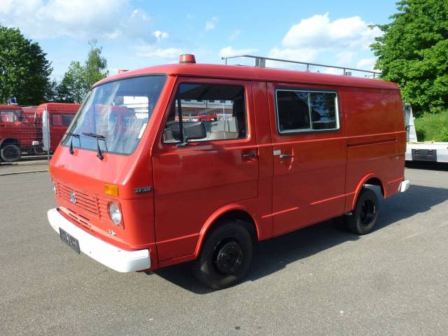 Bild 1/15 von Volkswagen LT 35 2,4 (1984)