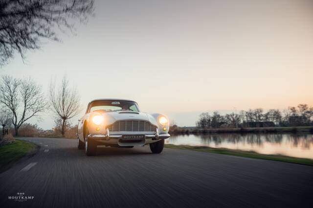 Bild 1/20 von Aston Martin DB 4 Vantage (1963)