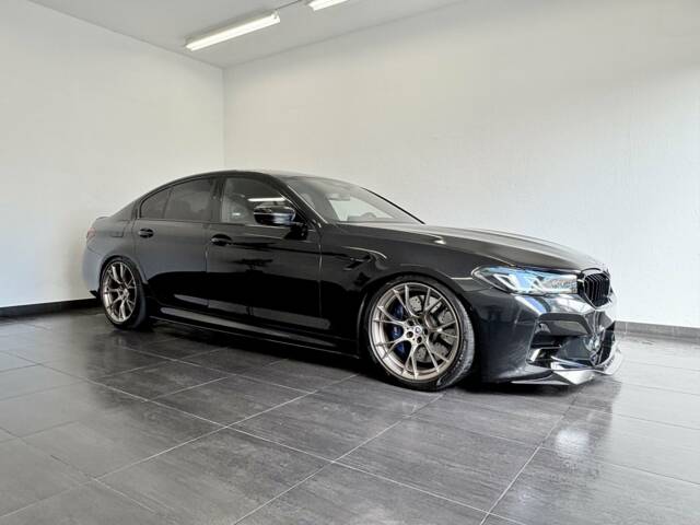 Bild 1/31 von BMW M5 xDrive (2021)