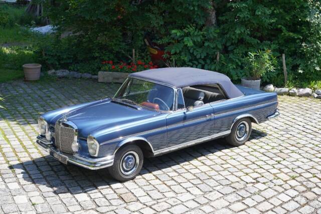 Bild 1/13 von Mercedes-Benz 300 SE (1967)