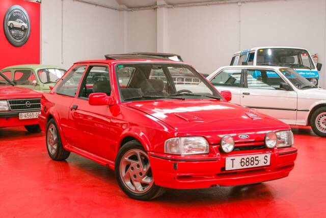 Bild 1/23 von Ford Escort turbo RS (1986)