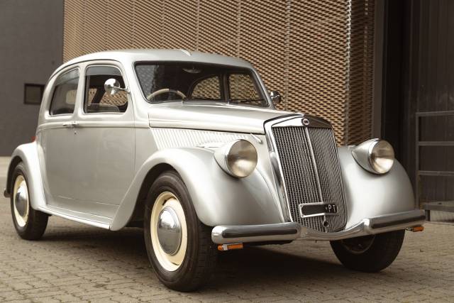 Image 1/50 of Lancia Aprilia (1939)