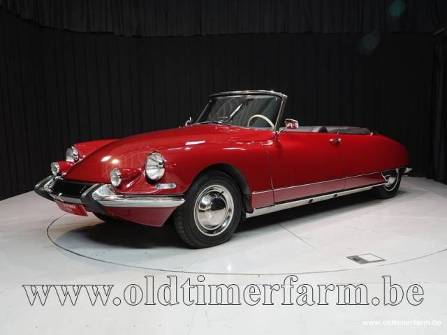 Bild 1/15 von Citroën ID 19 Usine (1963)