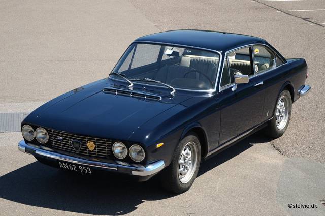 Image 1/7 de Lancia 2000 Coupe (1971)