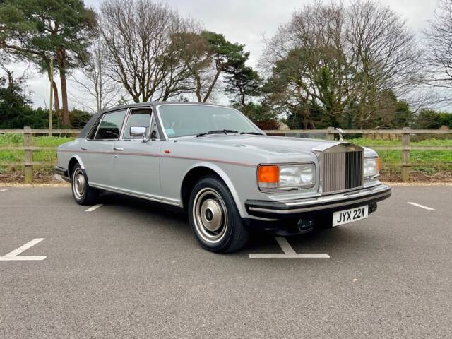 Afbeelding 1/8 van Rolls-Royce Silver Spur (1981)