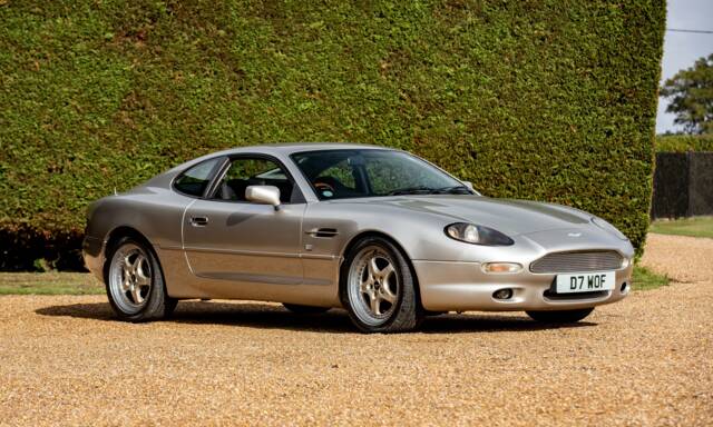Bild 1/32 von Aston Martin DB 7 (1997)