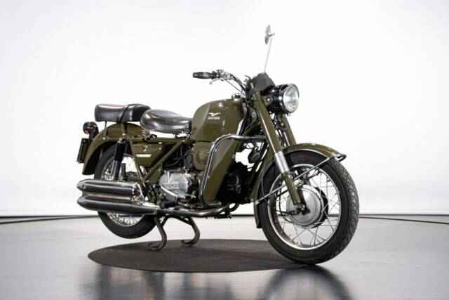 Image 1/27 of Moto Guzzi Nuovo Falcone (1973)