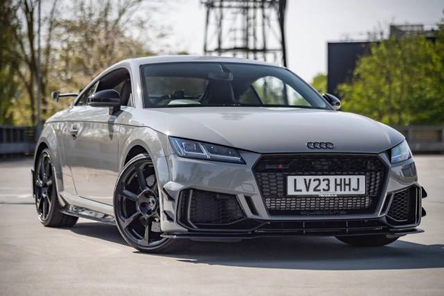 Imagen 1/8 de Audi TT RS "Iconic Edition" (2023)