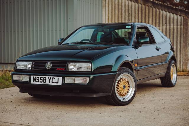 Image 1/8 de Volkswagen Corrado VR6 2.9 (1995)