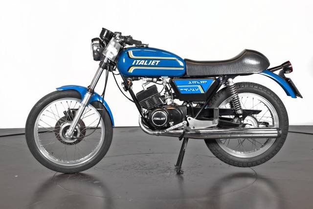 Image 1/34 of Italjet DUMMY (1989)