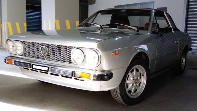 Image 1/12 of Lancia Beta Spider 1600 (1978)