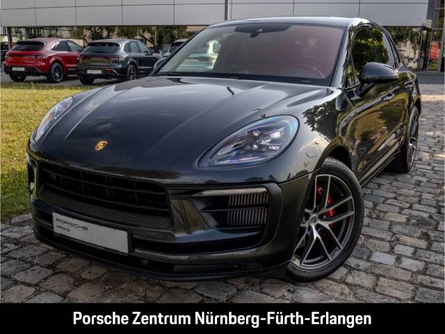 Image 1/49 of Porsche Macan S (2022)