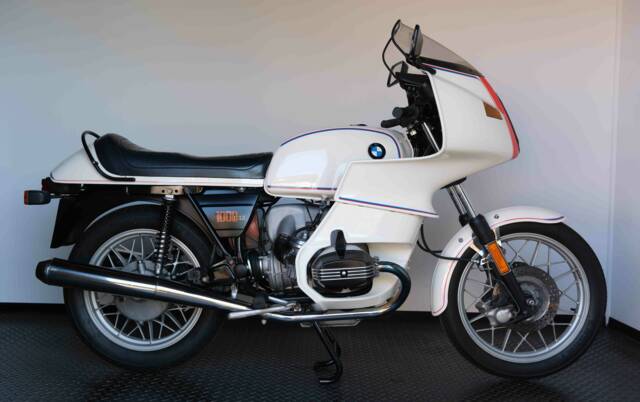 Image 1/93 of BMW R 100 RS (1978)