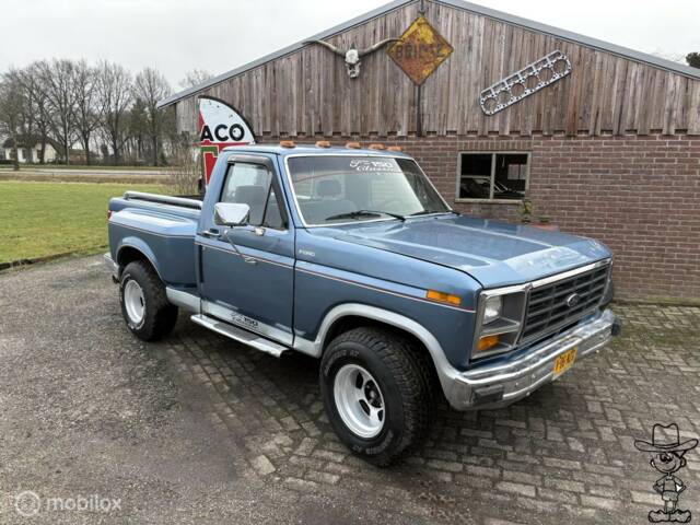 Bild 1/42 von Ford F-150 XL (1982)