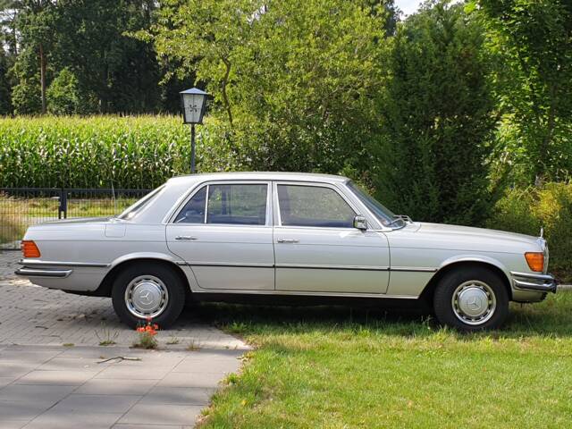Image 1/8 of Mercedes-Benz 280 S (1976)